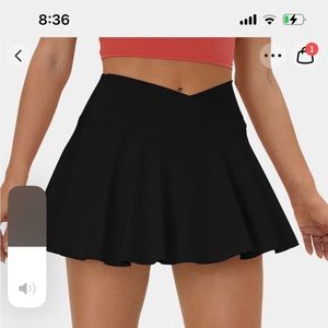 Halara skirt with built in shorts size small like new